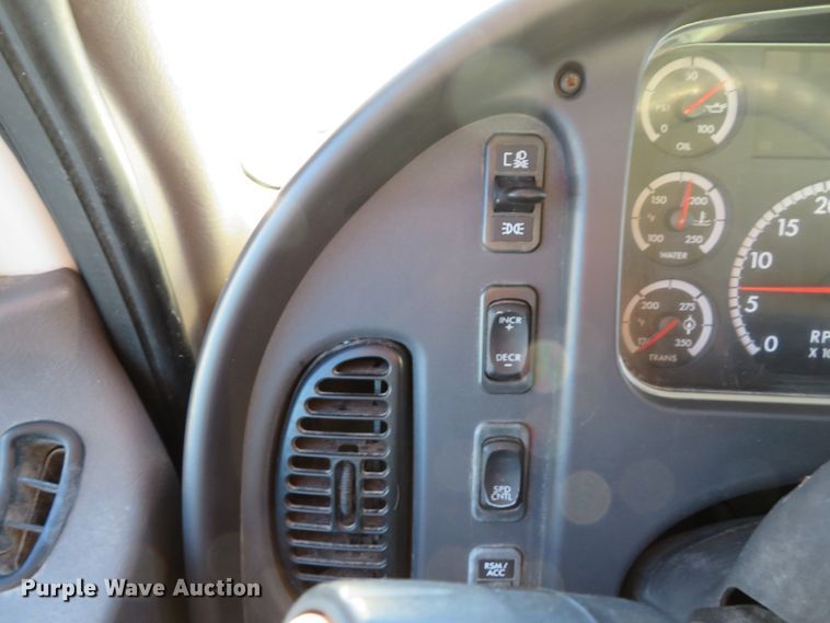 image for item DI3896 2008 Freightliner Business Class M2  delivery truck