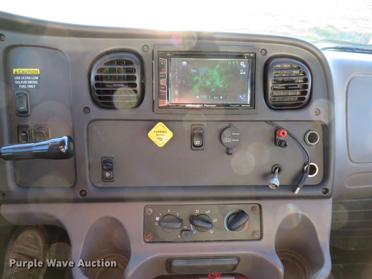 image for item DI3896 2008 Freightliner Business Class M2  delivery truck