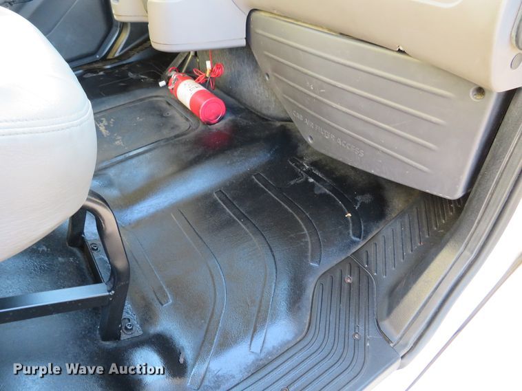 image for item DI3896 2008 Freightliner Business Class M2  delivery truck