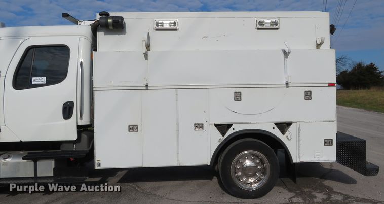 image for item DI3911 2009 Freightliner Business Class M2  utility truck