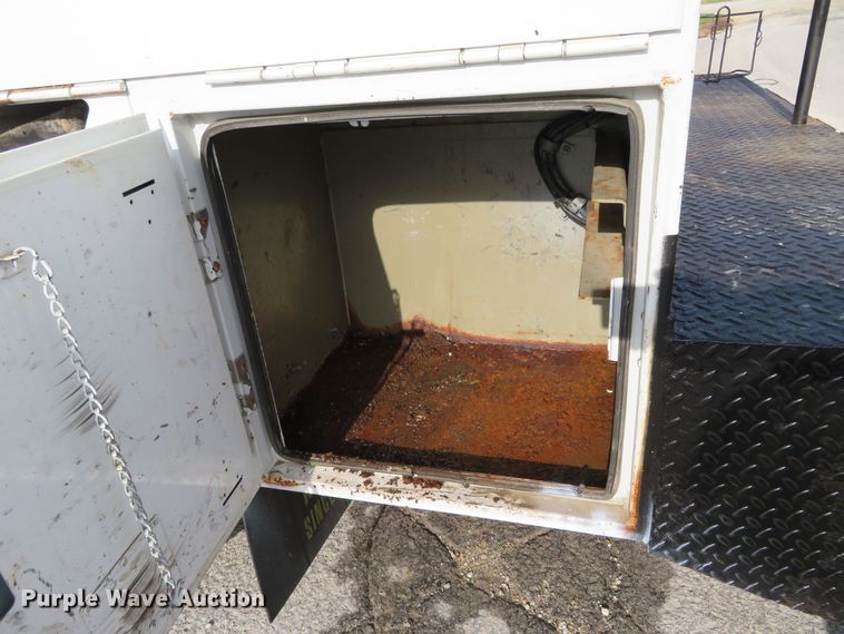 image for item DI3911 2009 Freightliner Business Class M2  utility truck