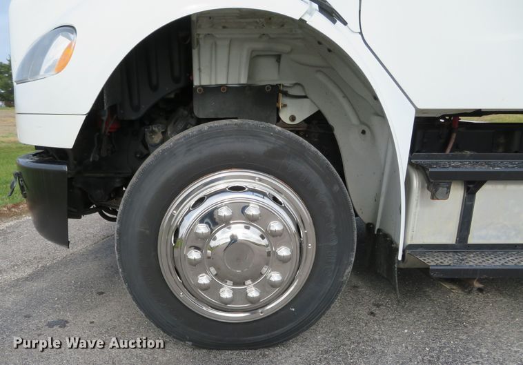 image for item DI3911 2009 Freightliner Business Class M2  utility truck