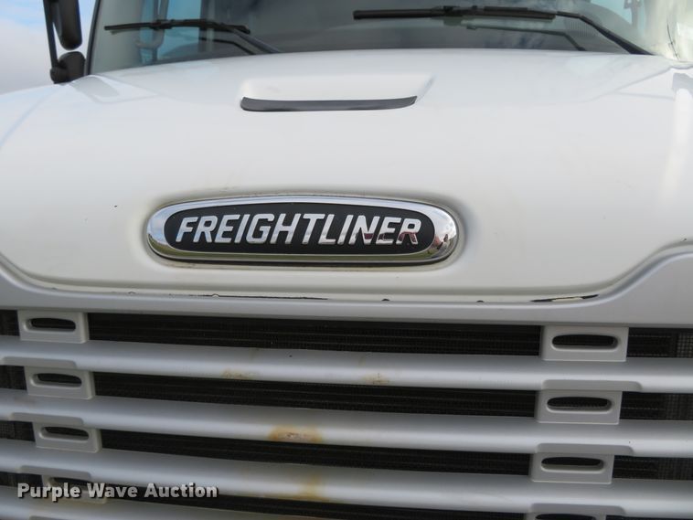image for item DI3911 2009 Freightliner Business Class M2  utility truck