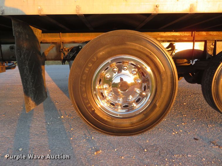 image for item DI3921 2004 Ford F750 Super Duty XLT  box truck