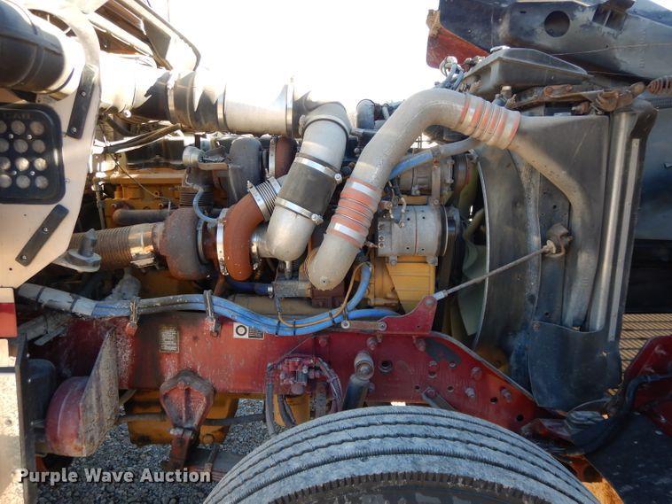 image for item DI8063 2006 Kenworth W900  semi truck