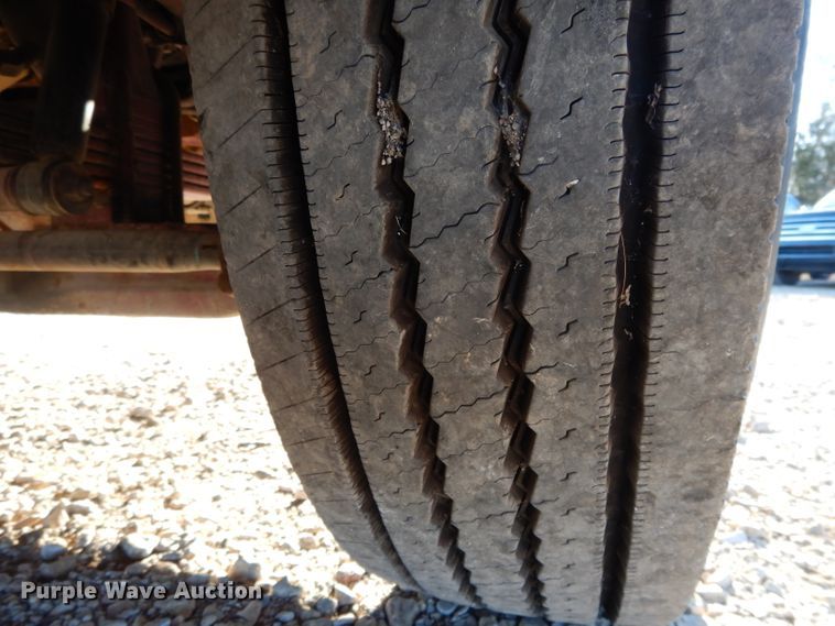 image for item DI8063 2006 Kenworth W900  semi truck