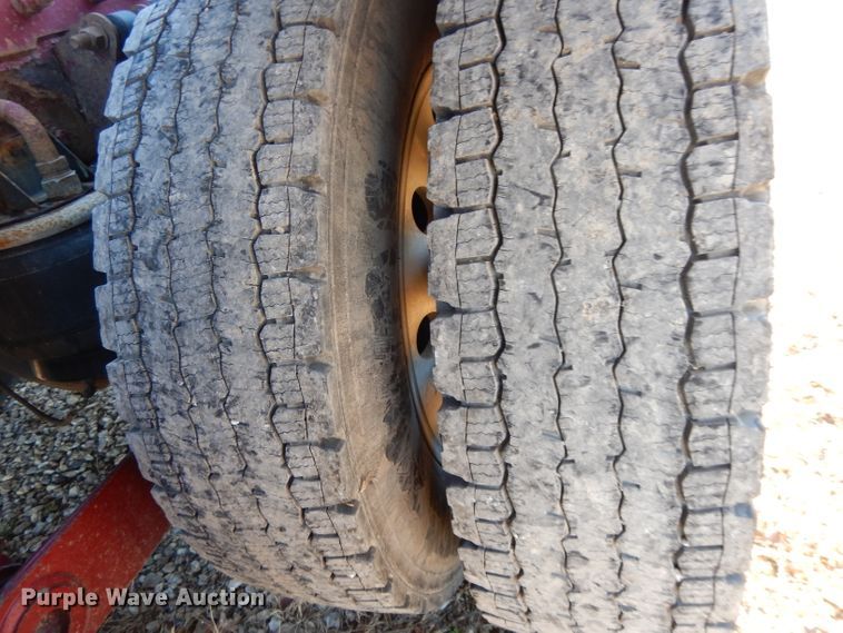 image for item DI8063 2006 Kenworth W900  semi truck