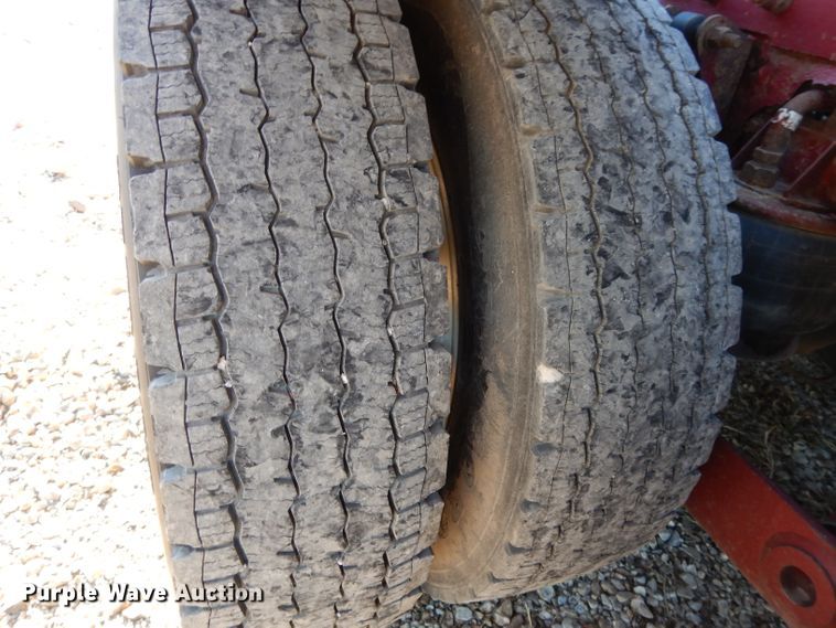 image for item DI8063 2006 Kenworth W900  semi truck