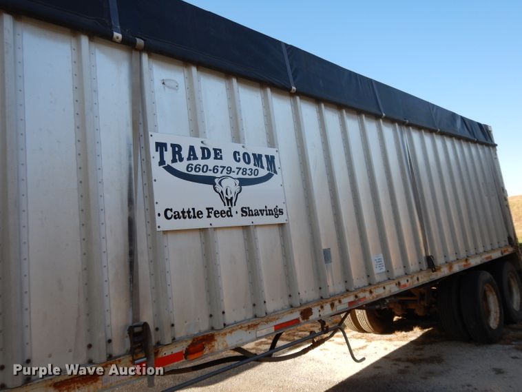 image for item DI8112 1982 Imco walking floor trailer