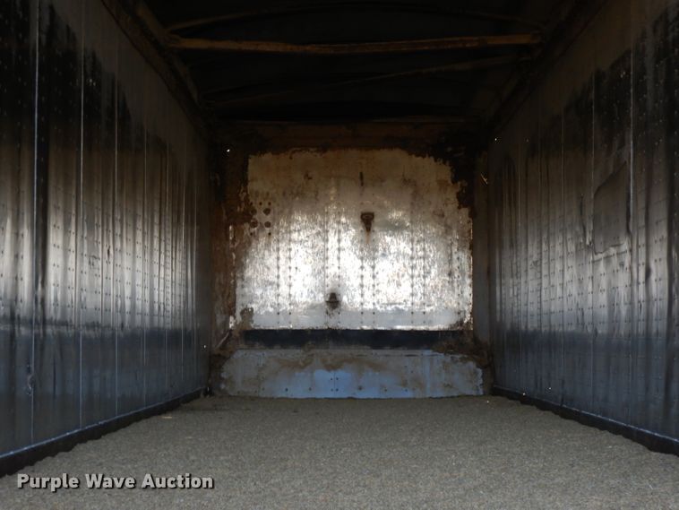 image for item DI8112 1982 Imco walking floor trailer