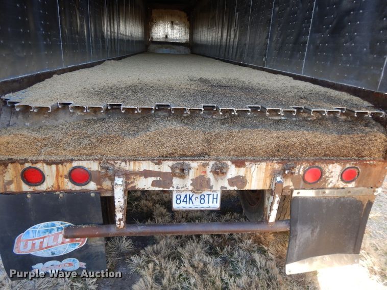 image for item DI8112 1982 Imco walking floor trailer