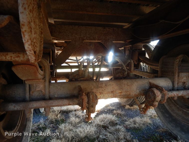 image for item DI8112 1982 Imco walking floor trailer