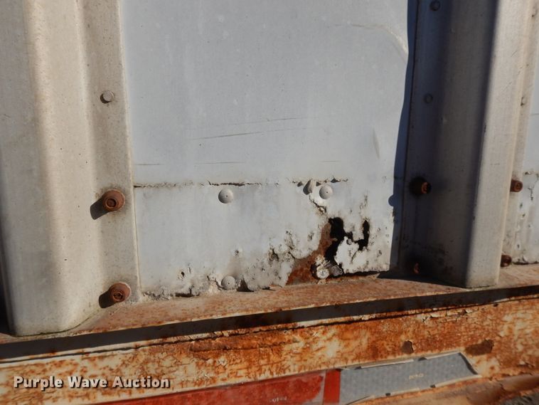 image for item DI8112 1982 Imco walking floor trailer