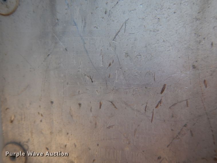 image for item DI8112 1982 Imco walking floor trailer