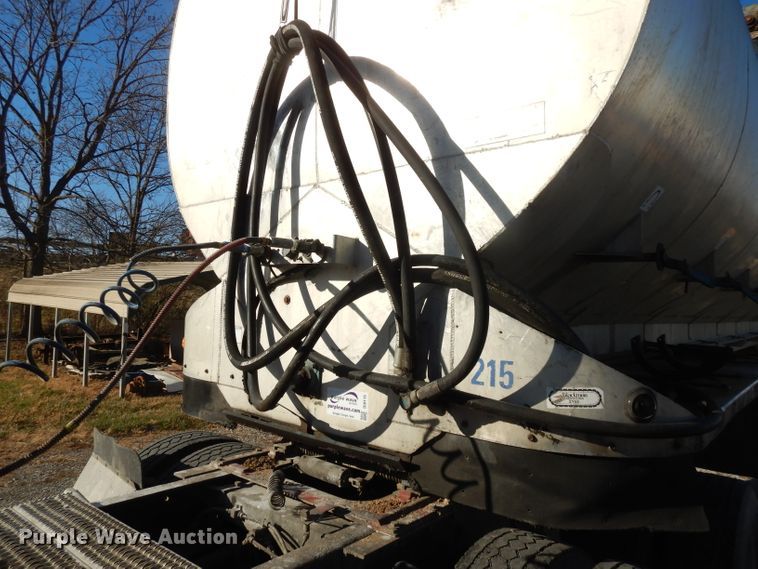 image for item DI8115 1992 Ledwell feed delivery trailer