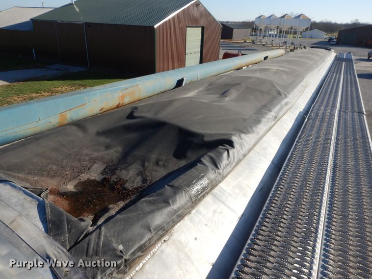 image for item DI8115 1992 Ledwell feed delivery trailer