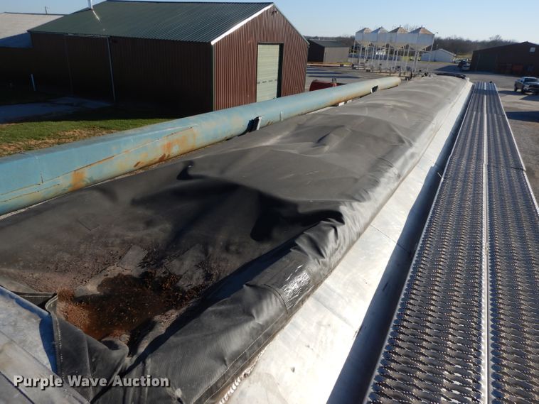 image for item DI8115 1992 Ledwell feed delivery trailer