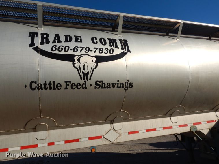 image for item DI8115 1992 Ledwell feed delivery trailer