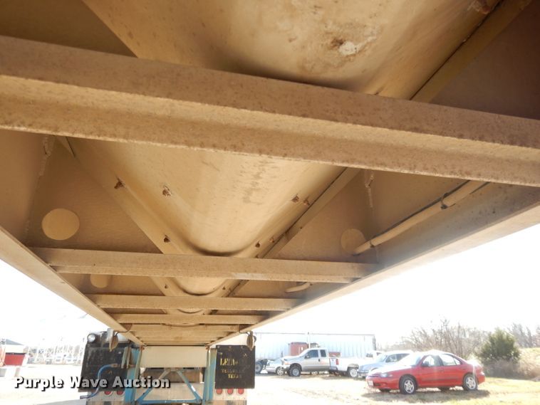 image for item DI8115 1992 Ledwell feed delivery trailer