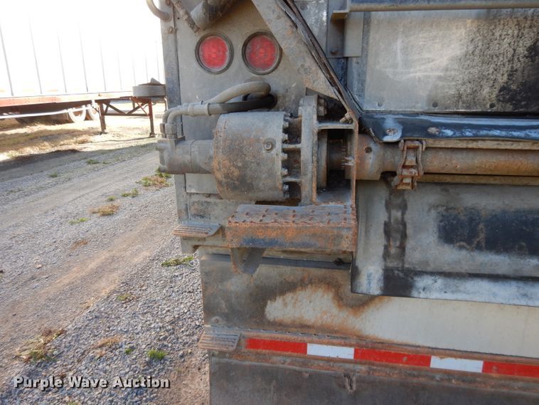 image for item DI8116 2008 Aulick live bottom trailer