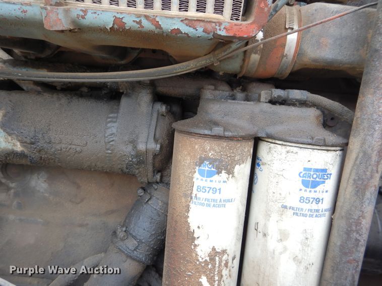 image for item DI8365 1982 Mack RD688S  water truck