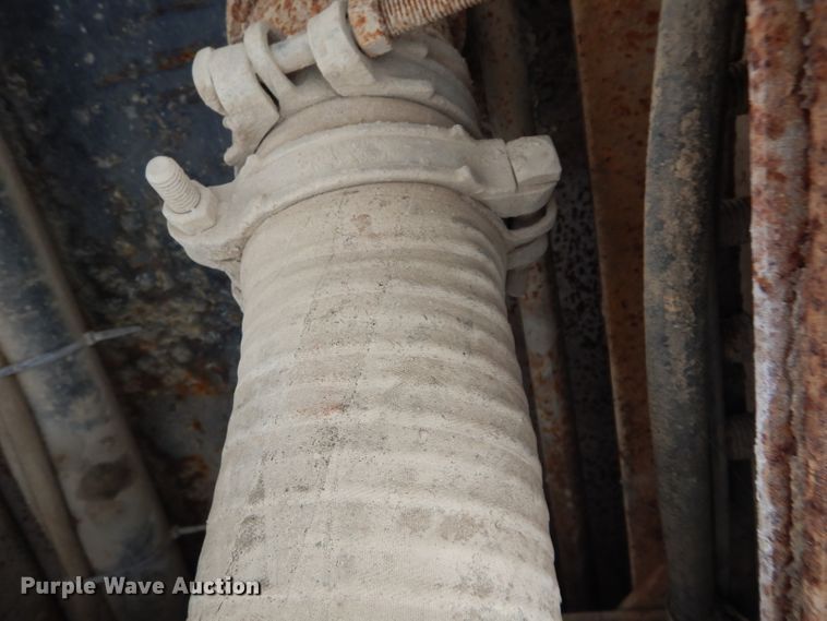 image for item DI8365 1982 Mack RD688S  water truck