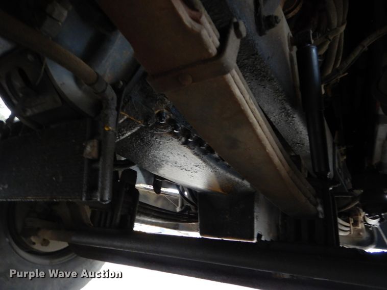 image for item DI8373 2000 Peterbilt 357  semi truck