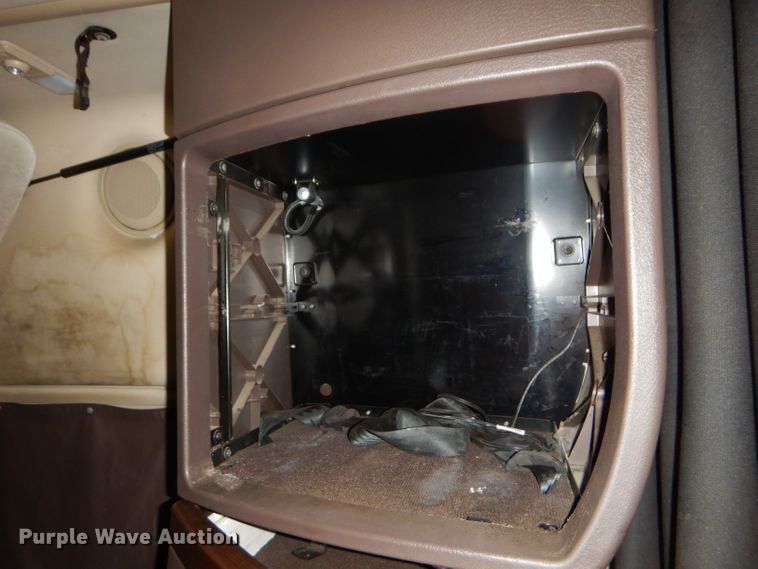 image for item DI8418 2016 Volvo VNL 730  semi truck