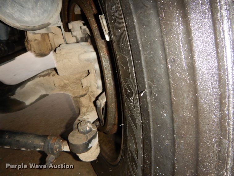 image for item DI8419 2016 Volvo VNL 730  semi truck