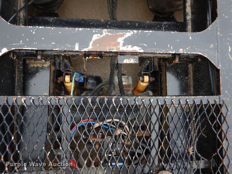 image for item DI8420 1999 Load King 403 loyboy equipment trailer