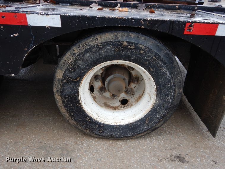 image for item DI8420 1999 Load King 403 loyboy equipment trailer