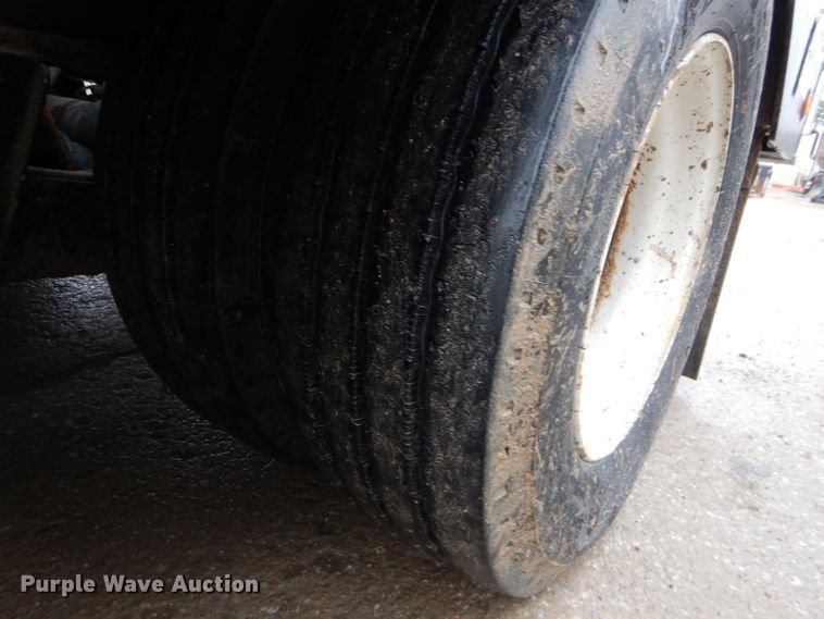 image for item DI8420 1999 Load King 403 loyboy equipment trailer