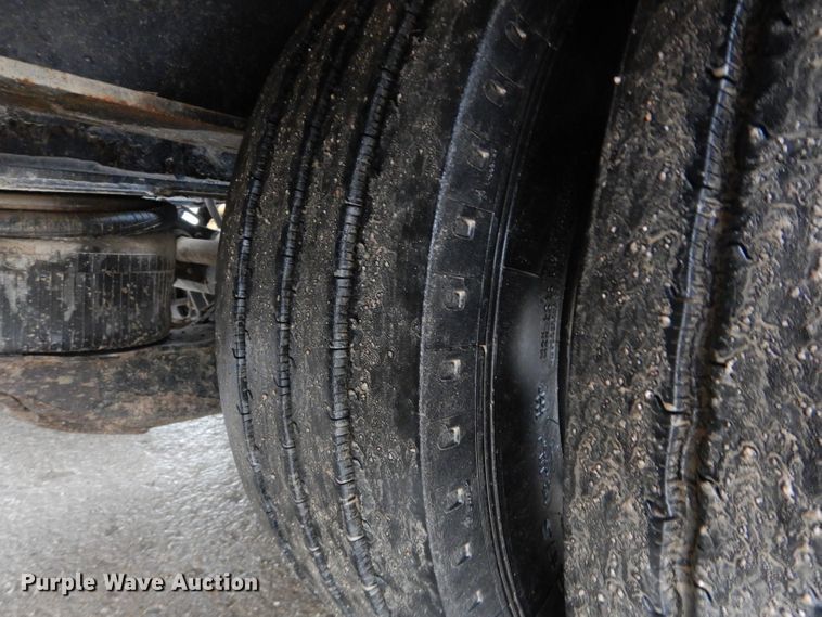 image for item DI8420 1999 Load King 403 loyboy equipment trailer