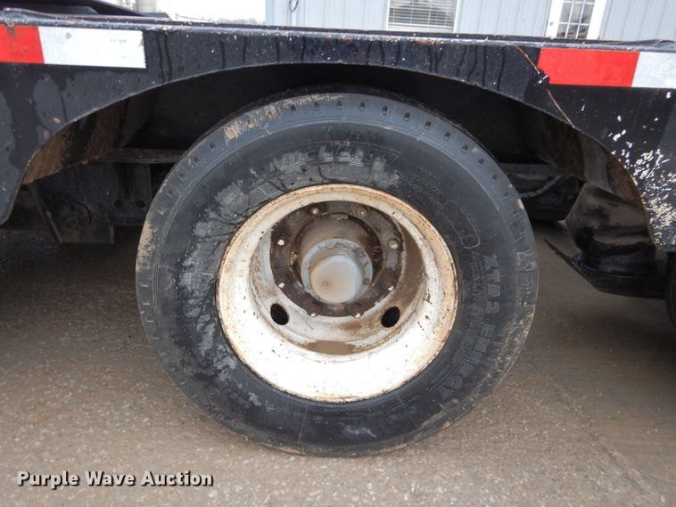 image for item DI8420 1999 Load King 403 loyboy equipment trailer