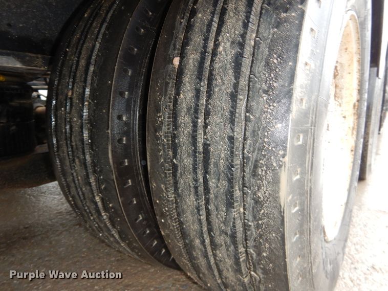 image for item DI8420 1999 Load King 403 loyboy equipment trailer