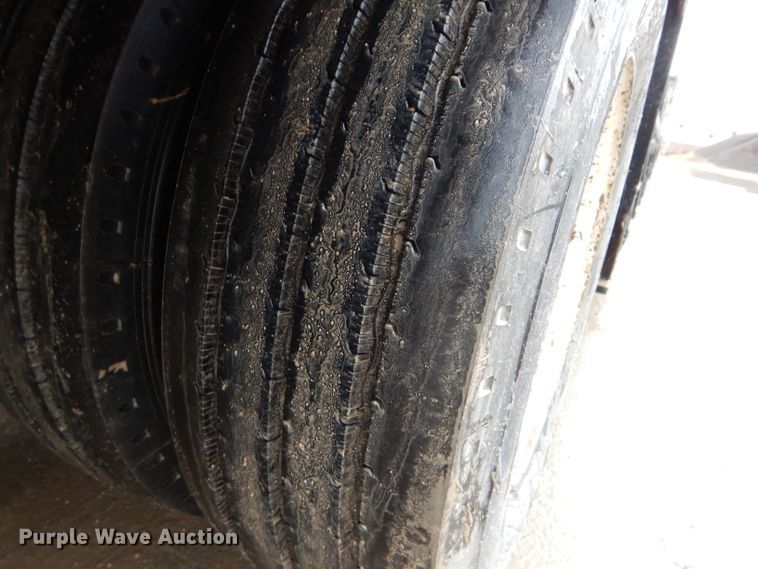 image for item DI8420 1999 Load King 403 loyboy equipment trailer