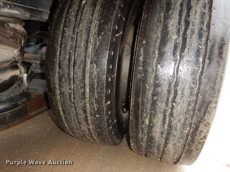 image for item DI8420 1999 Load King 403 loyboy equipment trailer