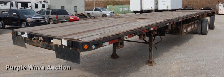 image for item DJ0330 2001 Viking VFH48102T flatbed trailer