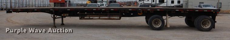 image for item DJ0330 2001 Viking VFH48102T flatbed trailer