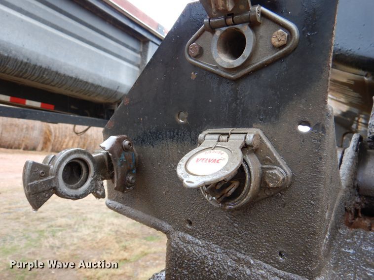 image for item DJ0349 2007 Ranch end dump trailer