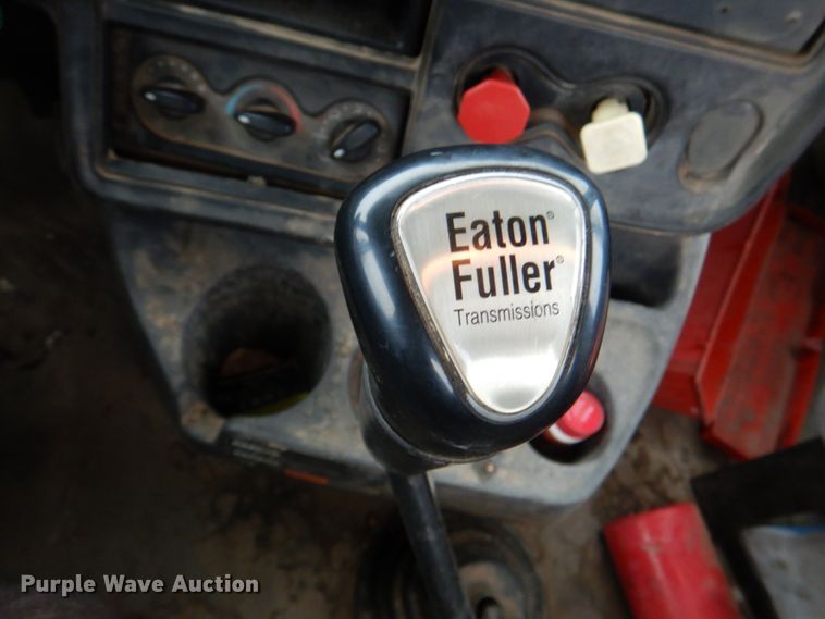 image for item DJ0350 2014 International ProStar  semi truck