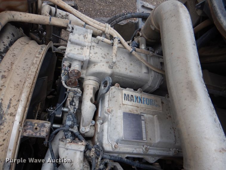 image for item DJ0350 2014 International ProStar  semi truck