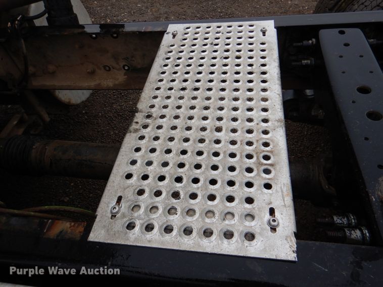 image for item DJ0350 2014 International ProStar  semi truck