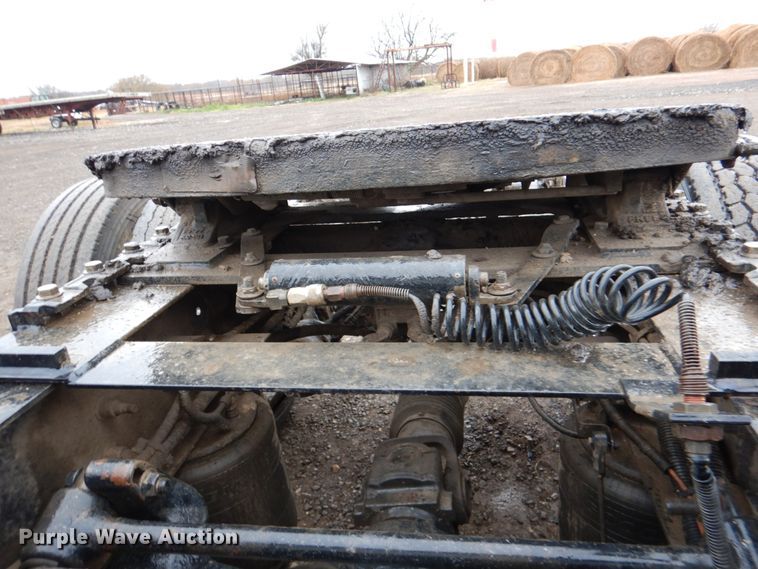 image for item DJ0350 2014 International ProStar  semi truck