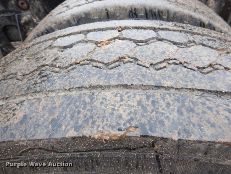 image for item DJ0350 2014 International ProStar  semi truck