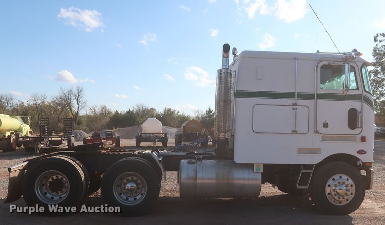 image for item DJ1819 1984 Peterbilt 362  semi truck