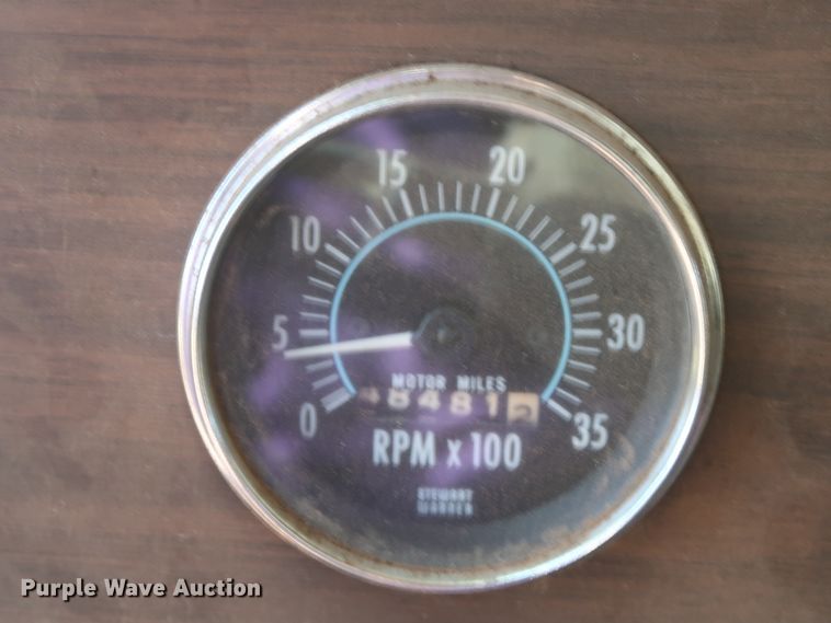 image for item DJ1819 1984 Peterbilt 362  semi truck