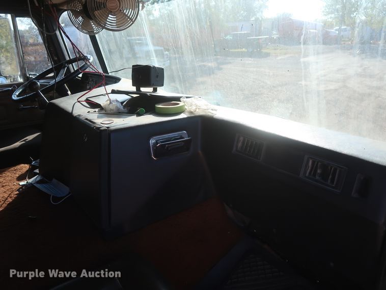 image for item DJ1819 1984 Peterbilt 362  semi truck