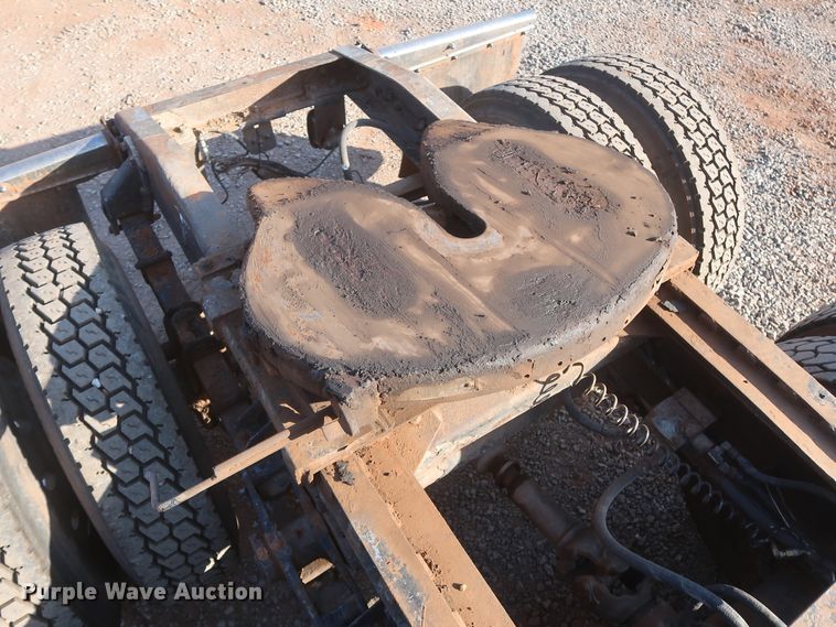 image for item DJ1819 1984 Peterbilt 362  semi truck