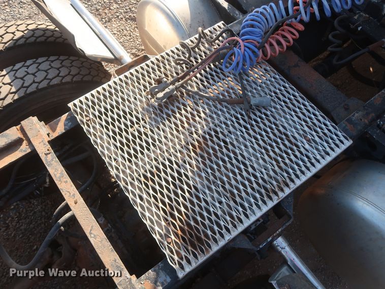 image for item DJ1819 1984 Peterbilt 362  semi truck